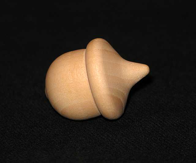 Wood Acorn - 1-1/32" Diameter x 1-3/8" Tall